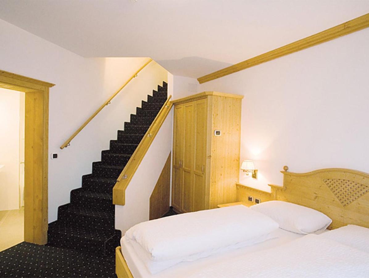 Residence Hotel Alpinum Campo Tures Exterior photo